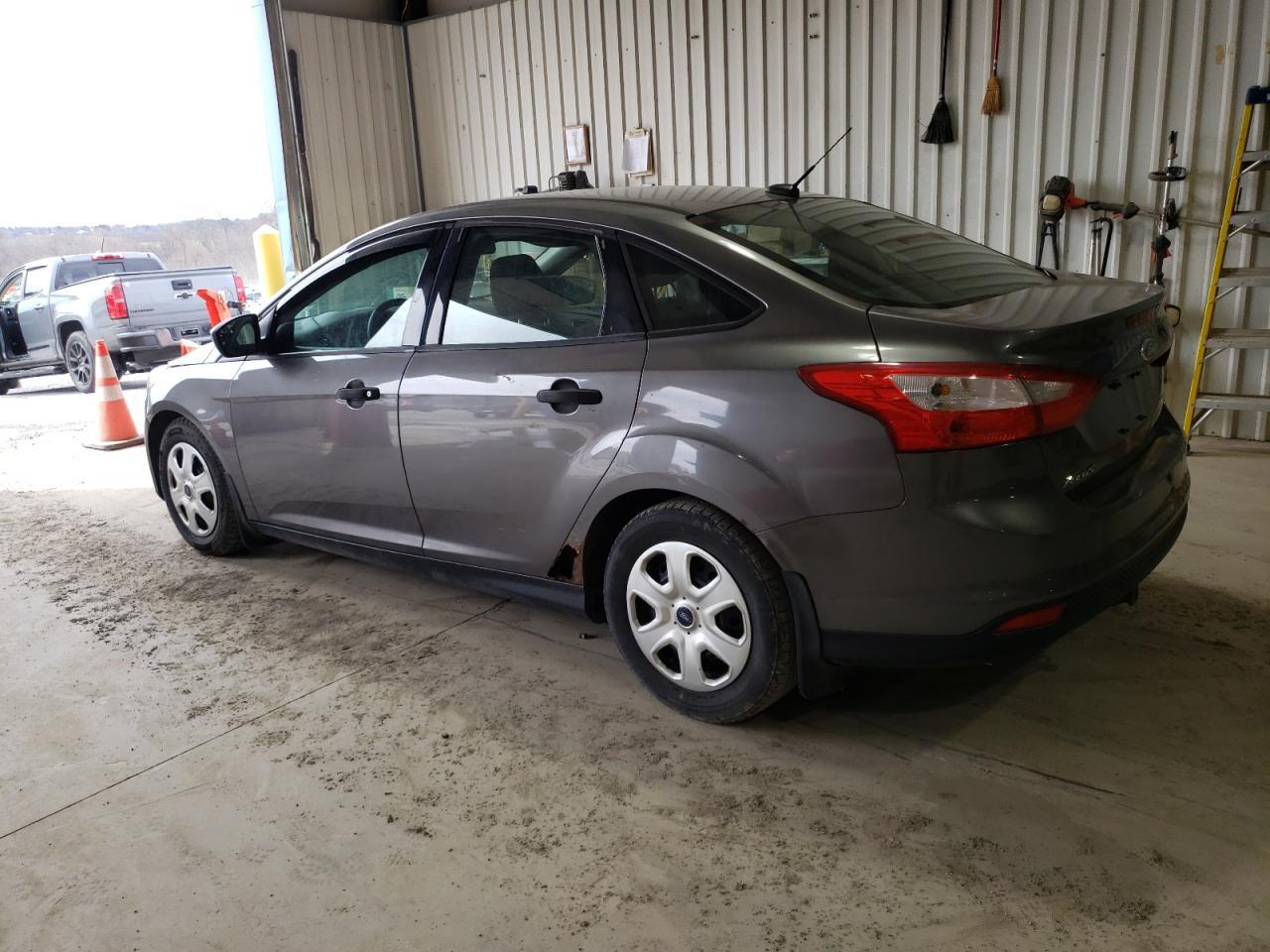 2012 Ford Focus S - Image 2