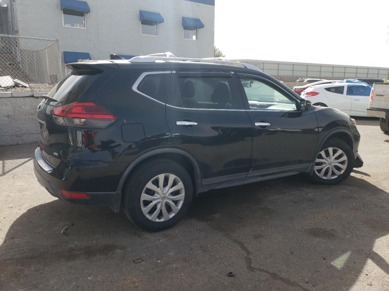 2017 Nissan Rogue S - Фото 3