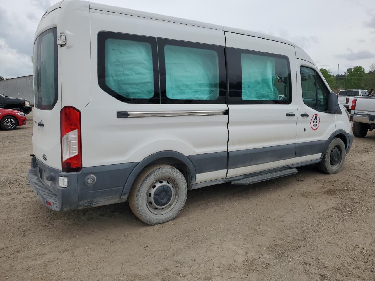 2016 Ford Transit T-350 - Фото 3