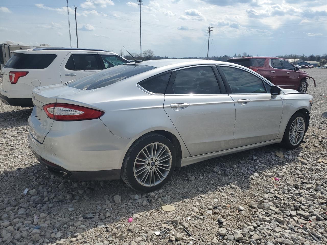 2016 Ford Fusion Se - Фото 3