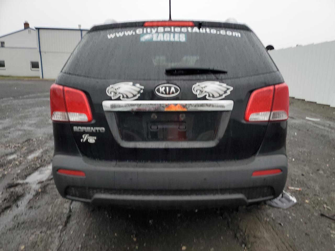 2011 Kia Sorento Base - Фото 6