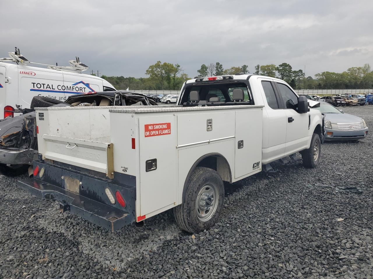 2021 Ford F250 Super Duty - Фото 3