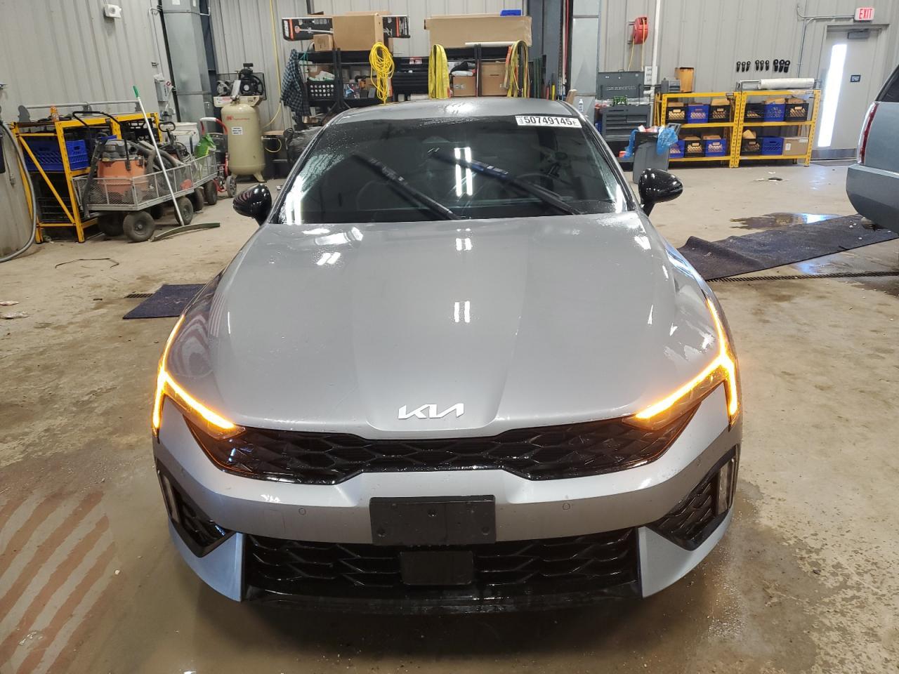 2025 Kia K5 Gt Line - Image 5