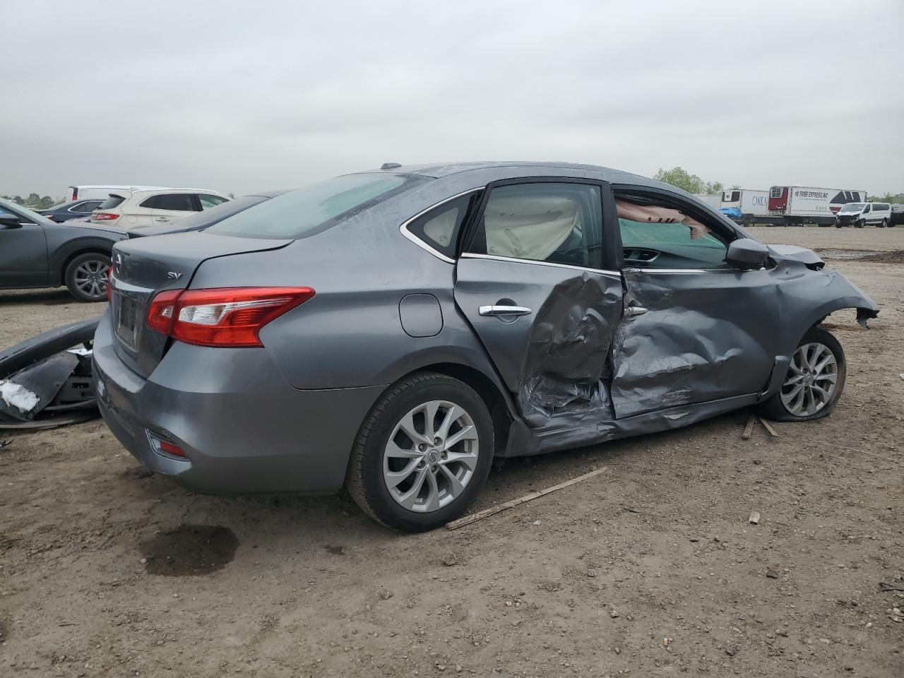 2017 Niss Sentra - Image 3