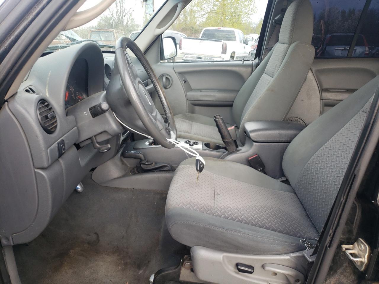 2005 Jeep Liberty Renegade - Фото 7