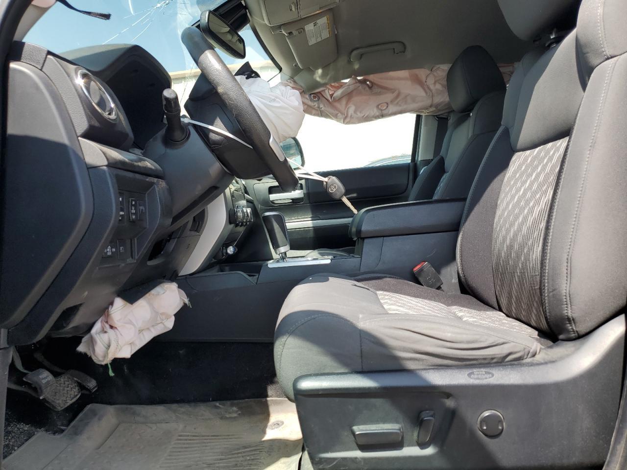 2019 Toyota Tundra Double Cab Sr - Image 7