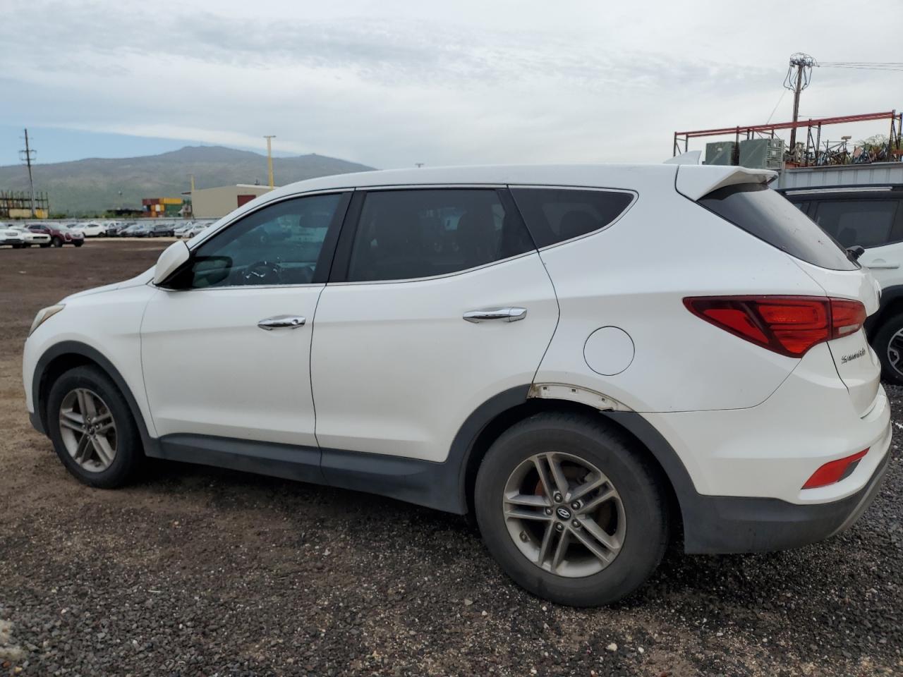 2017 Hyundai Santa Fe Sport - Фото 2