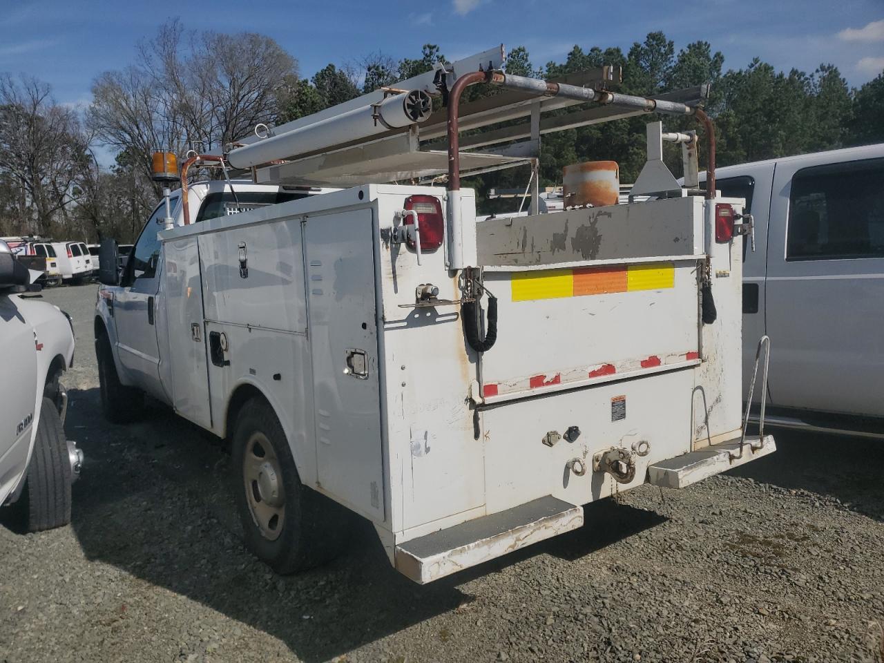 2008 Ford F350 Srw Super Duty - Image 2