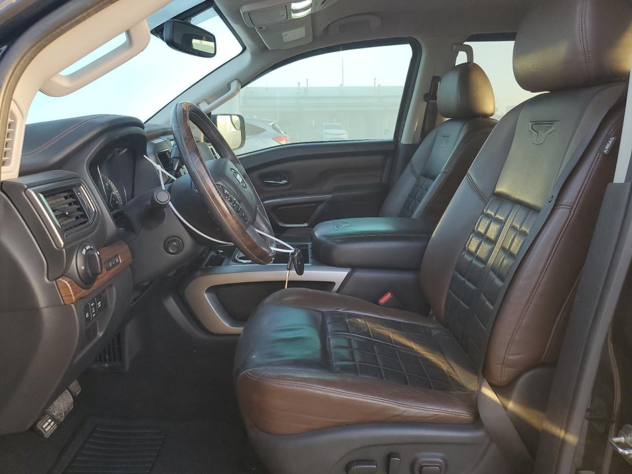 2017 Nissan Titan Sv - Фото 7