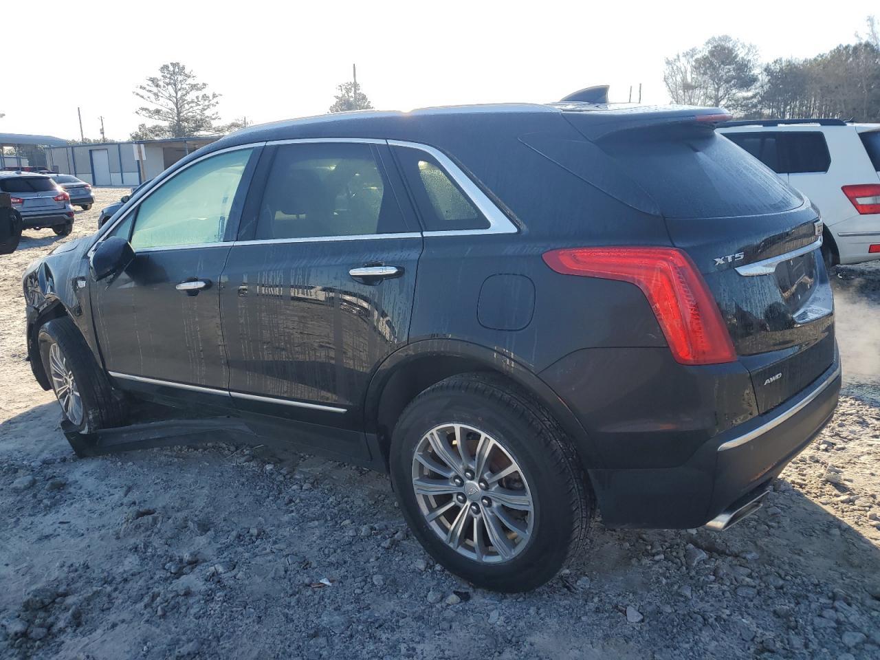 2018 Cadillac Xt5 Luxury - Фото 2