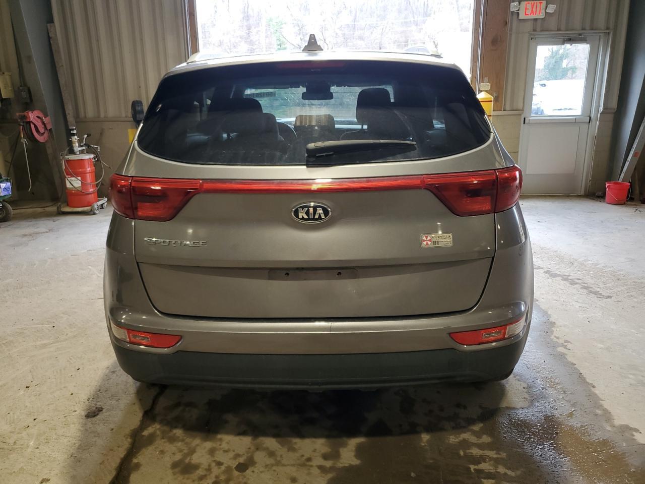 2017 Kia Sportage Lx - Image 6