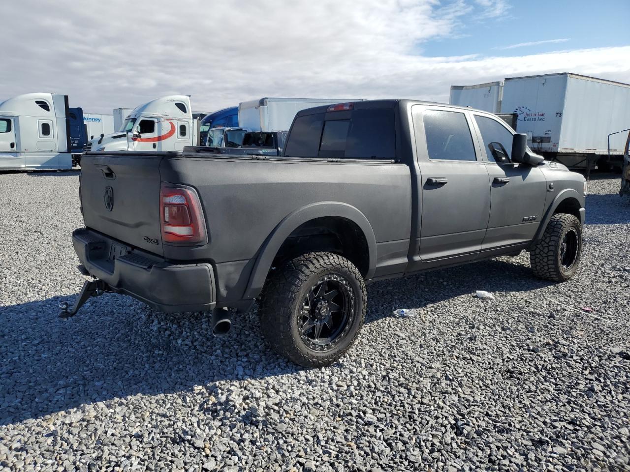 2020 Ram 2500 Laramie - Image 3