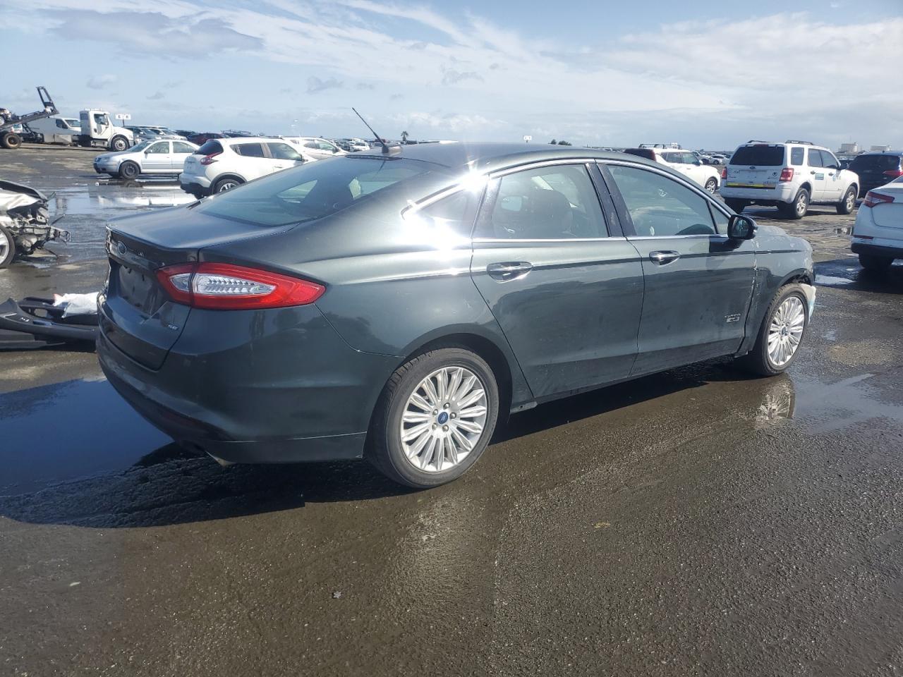 2016 Ford Fusion Se Phev - Image 3
