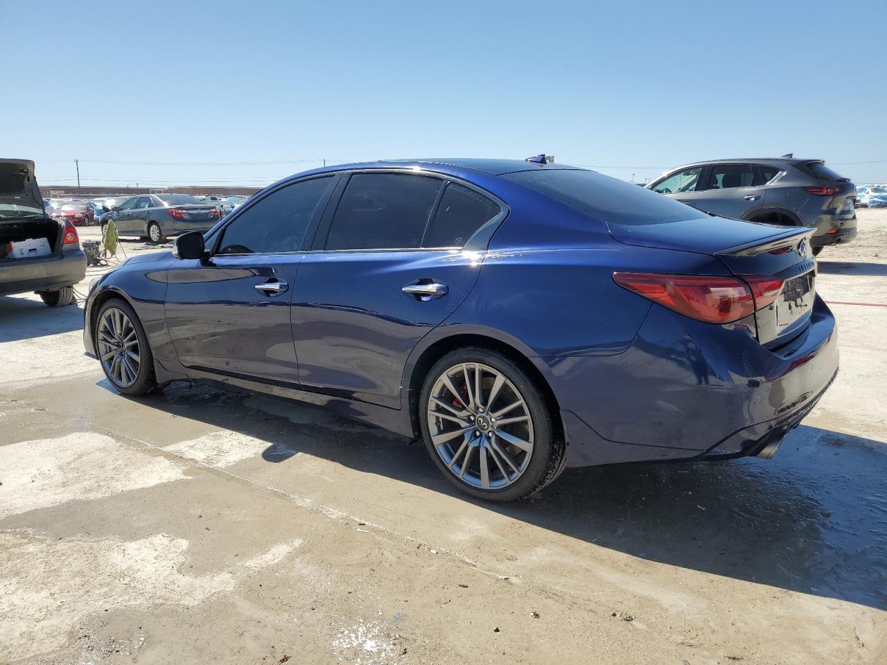 2021 Infiniti Q50 Red Sport 400 - Фото 2