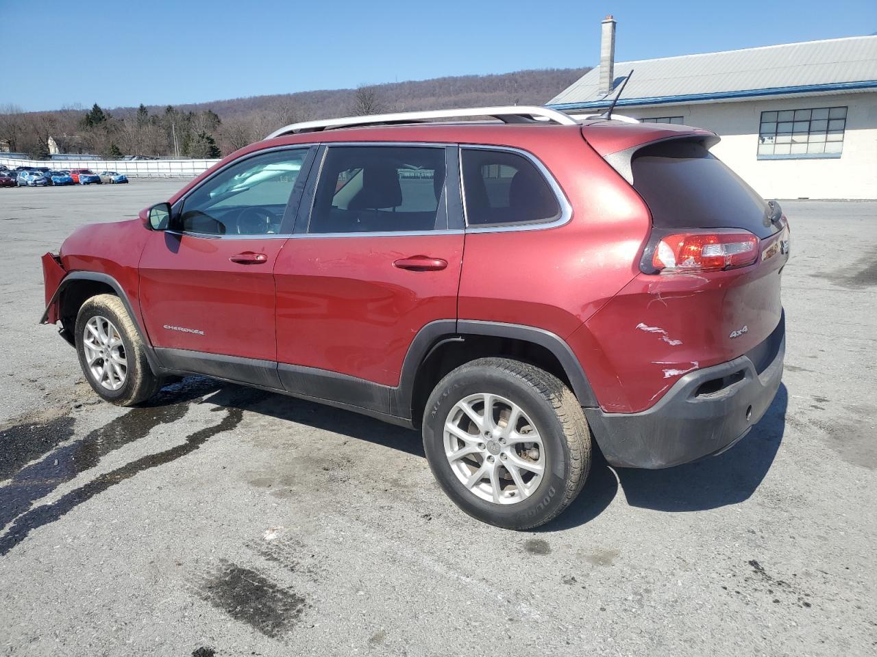 2015 Jeep Cherokee Latitude - Image 2