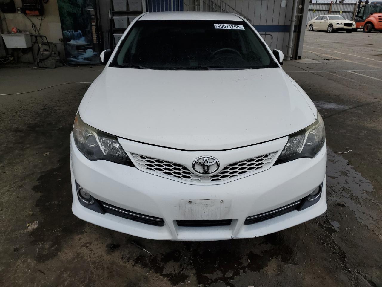 2014 Toyota Camry L - Фото 5