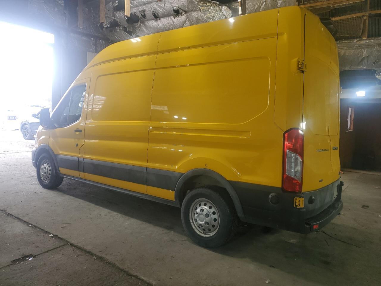 2023 Ford Transit T-250 - Image 2