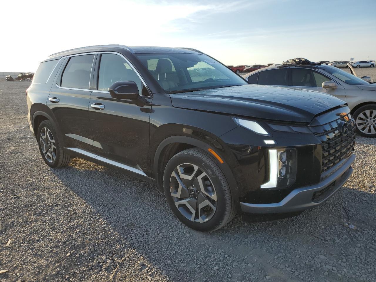 2025 Hyundai Palisade Sel Premium - Image 4