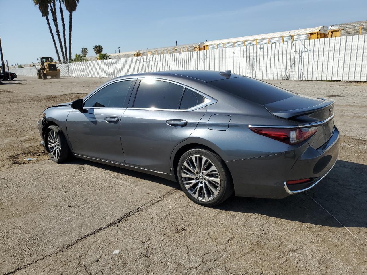 2024 Lexus Es 300H Base - Фото 2