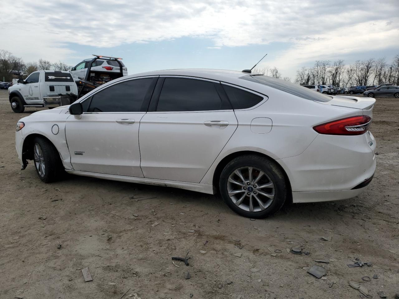 2018 Ford Fusion Titanium/Platinum Phev - Image 3