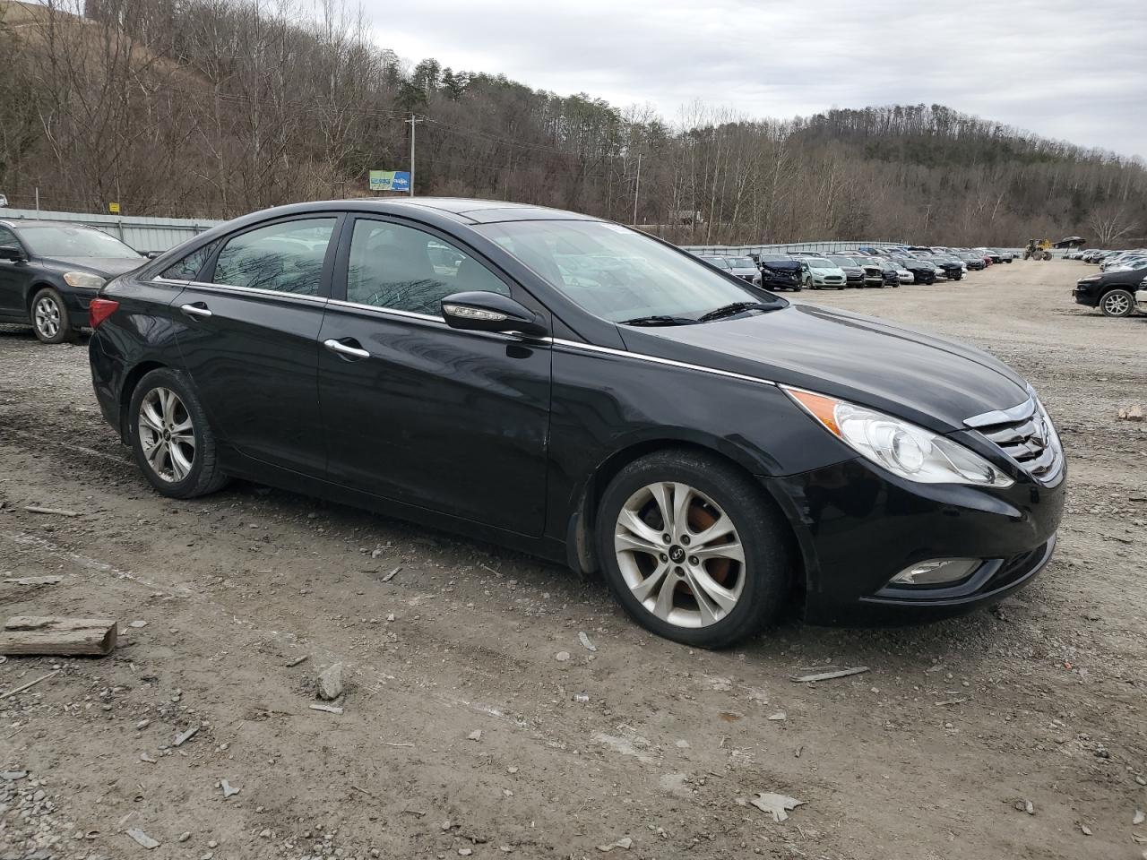 2013 Hyundai Sonata Se - Image 4