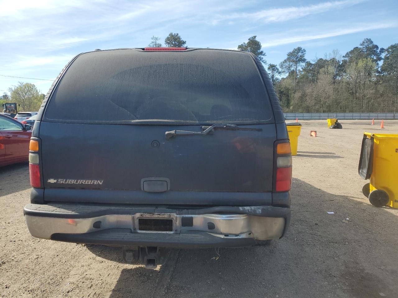 2006 Chevrolet Suburban C1500 - Image 6