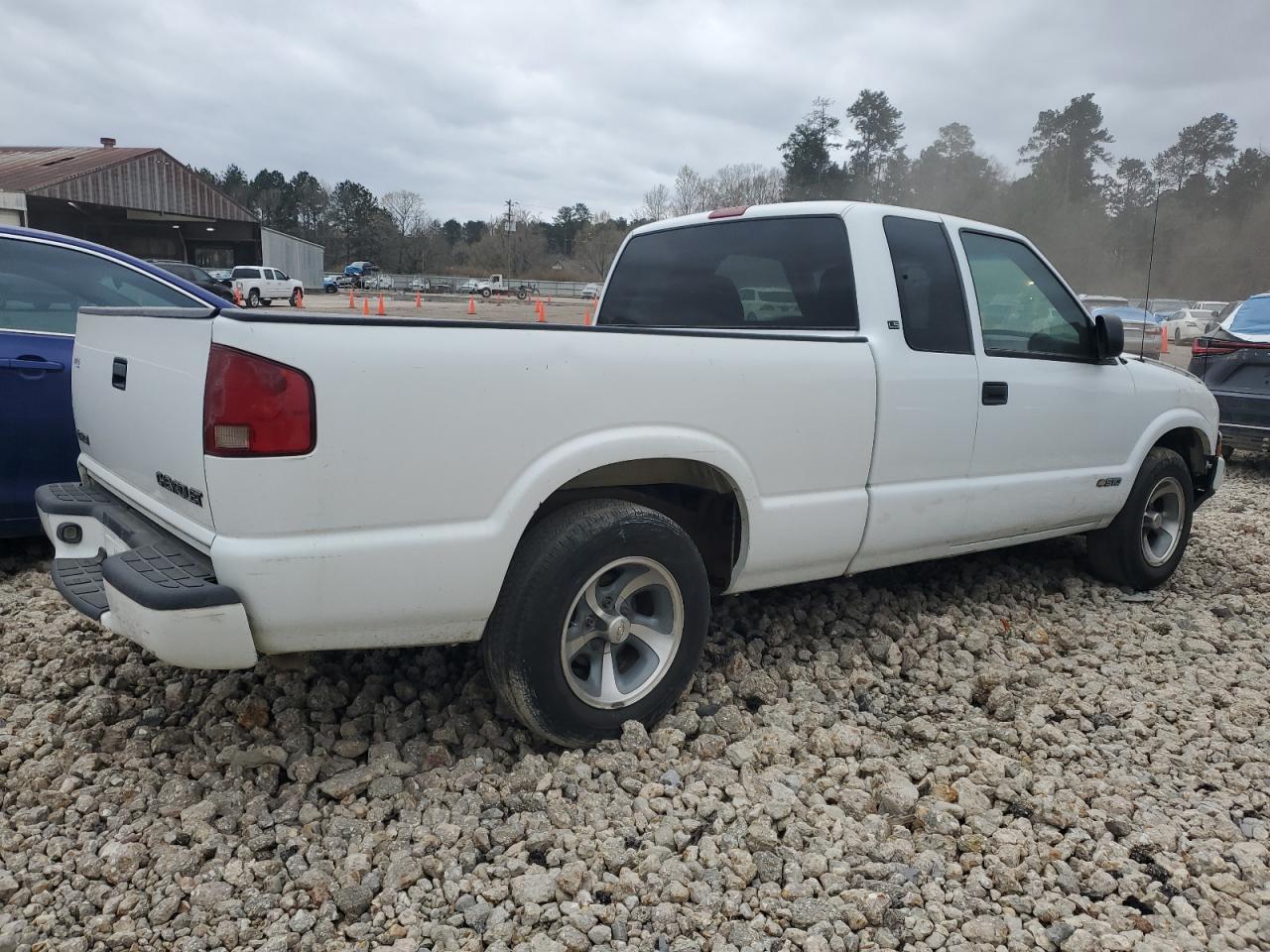 2003 Chevrolet S Truck S10 - Image 3