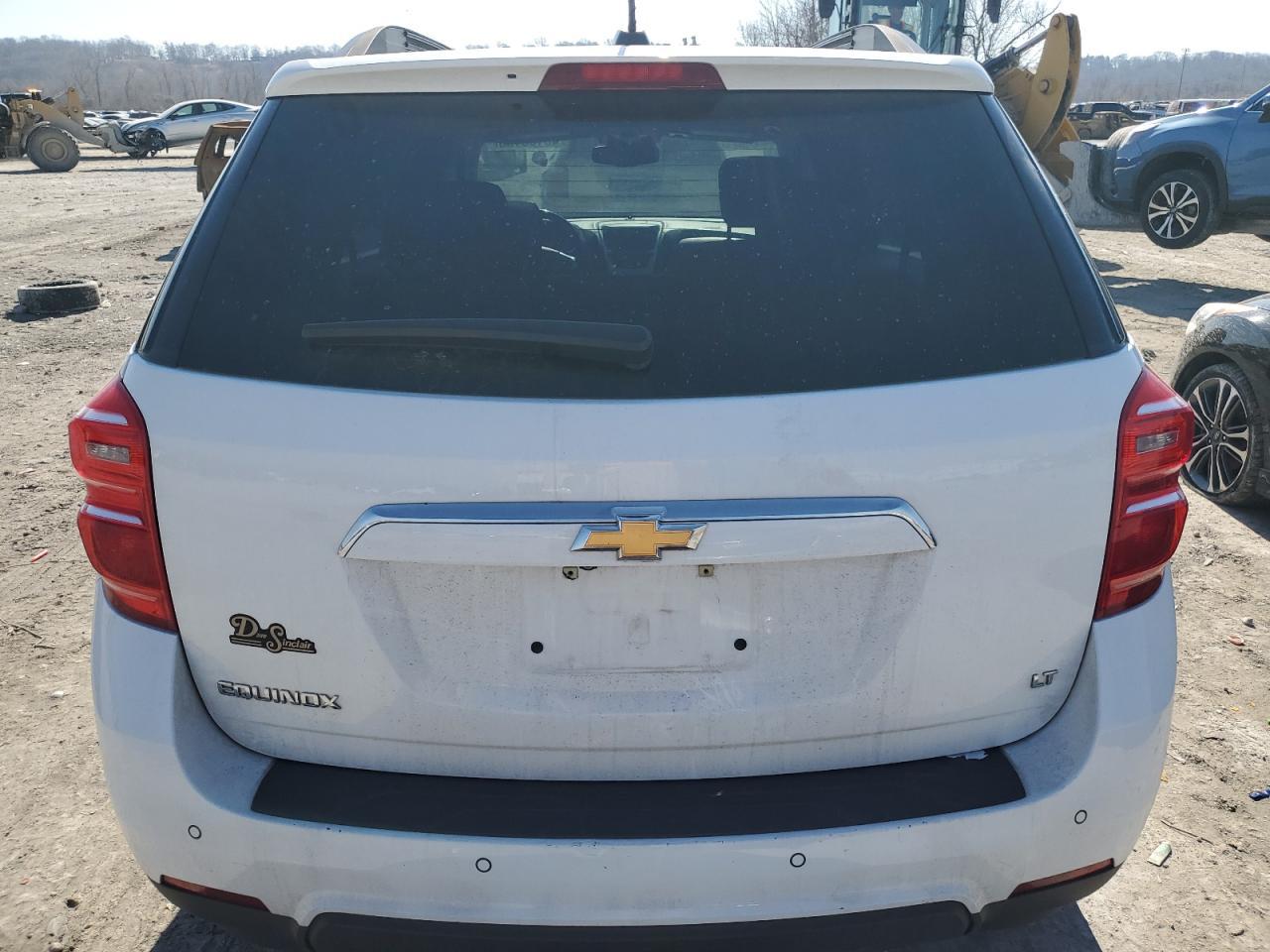 2017 Chevrolet Equinox Lt - Image 6