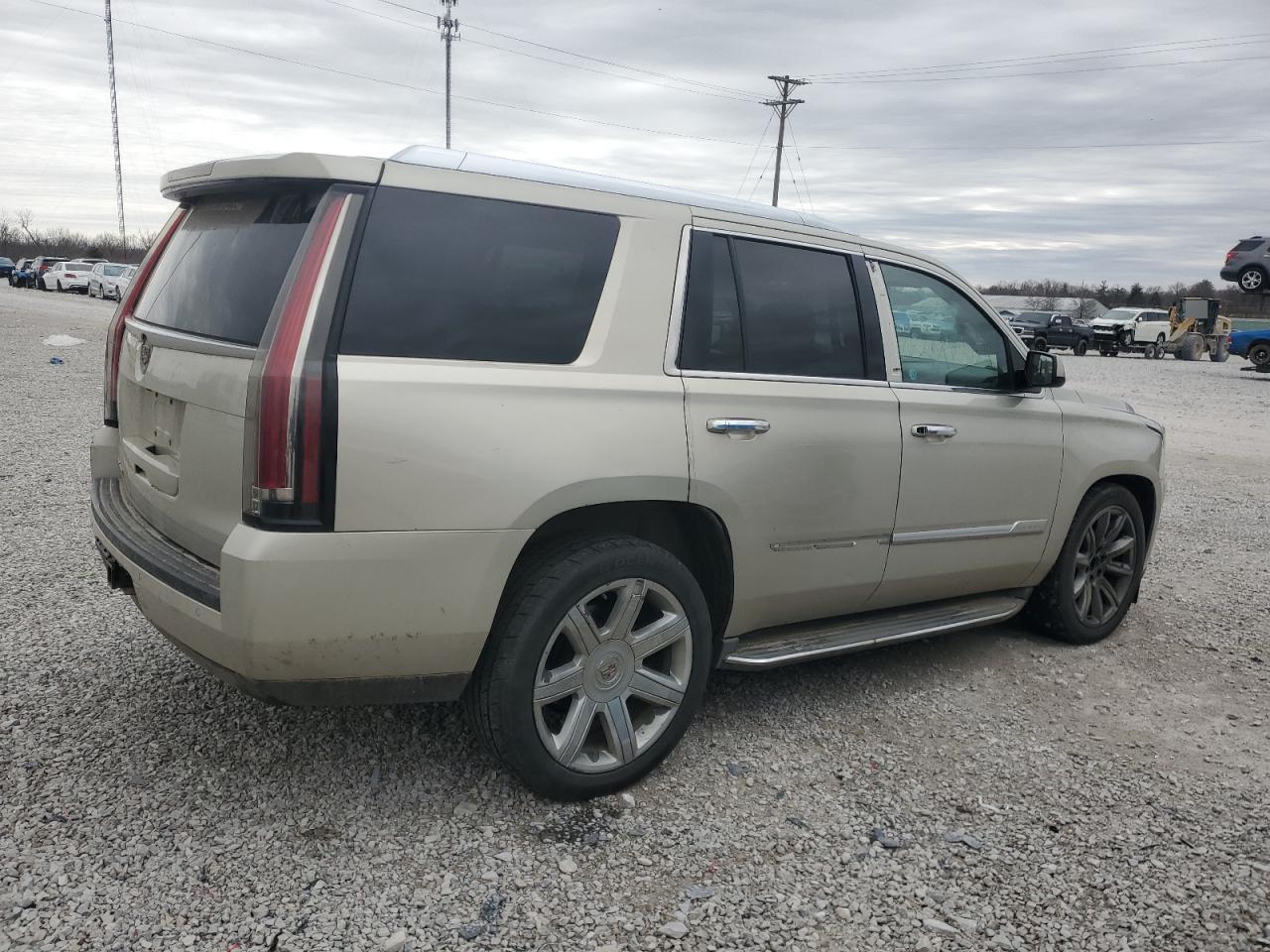 2015 Cadillac Escalade Luxury - Фото 3