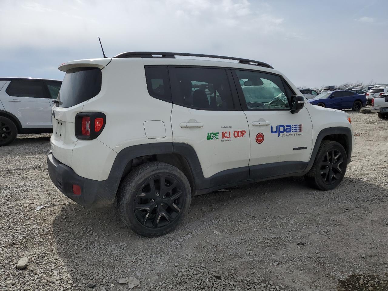 2022 Jeep Renegade Altitude - Фото 3