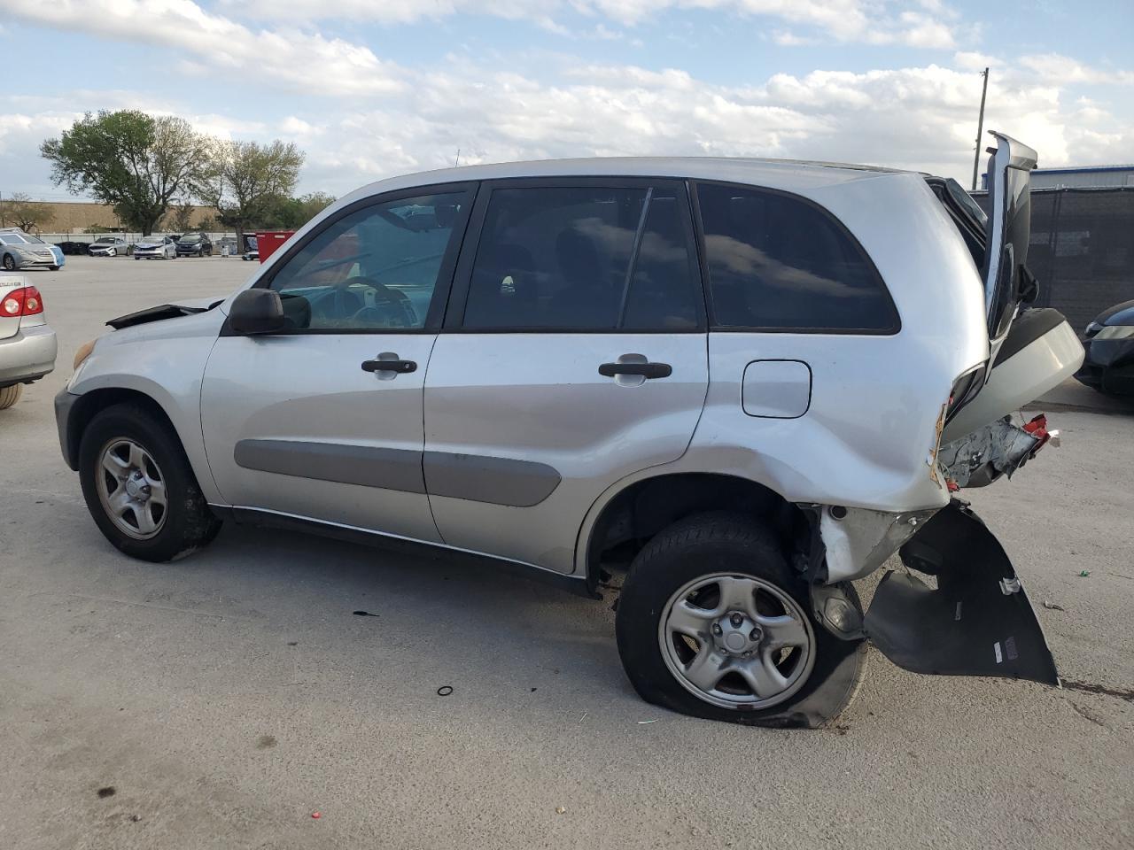 2002 Toyota Rav4 - Image 2