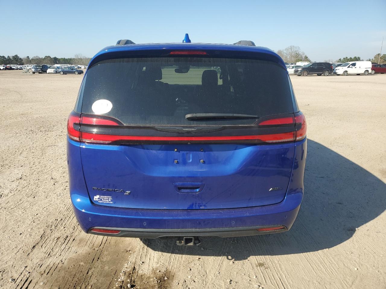 2021 Chrysler Pacifica Touring L - Фото 6