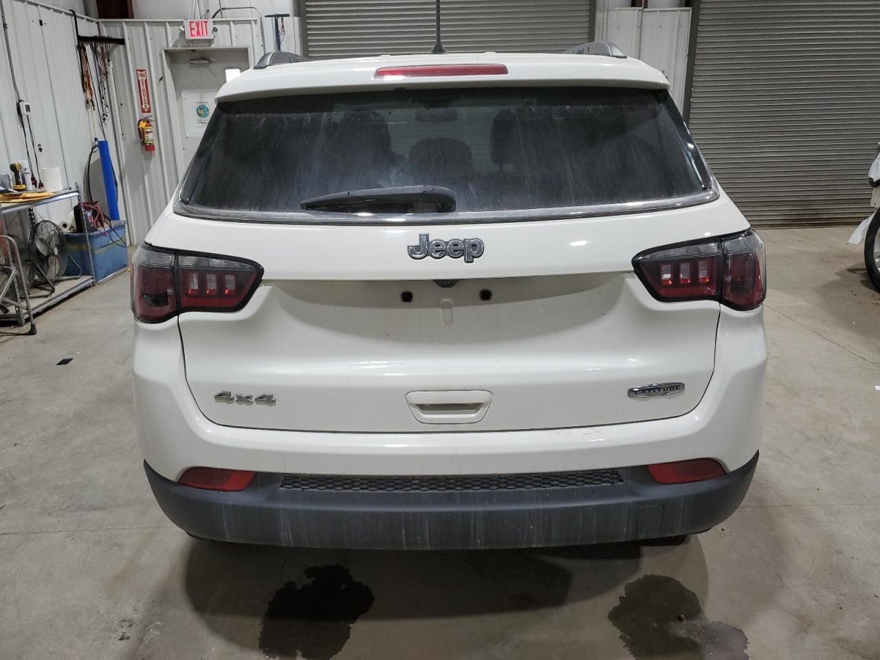 2018 Jeep Compass Latitude - Фото 6