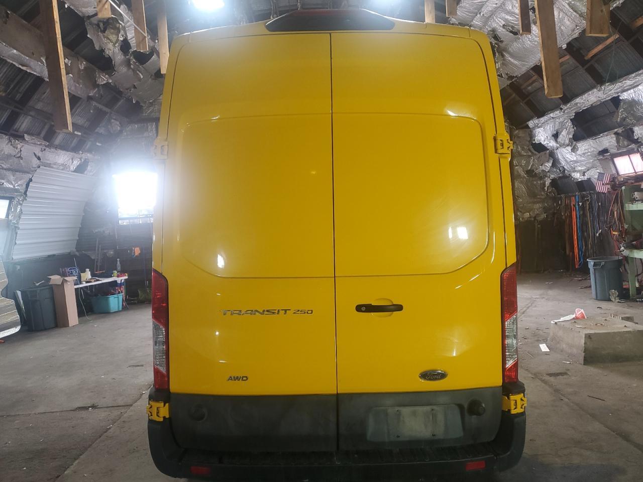 2023 Ford Transit T-250 - Image 6