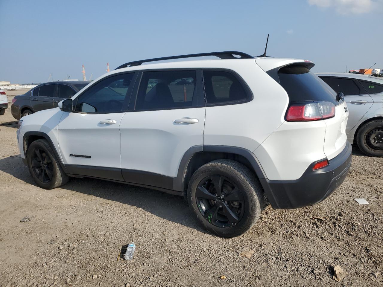 2020 Jeep Cherokee Latitude Plus - Фото 2