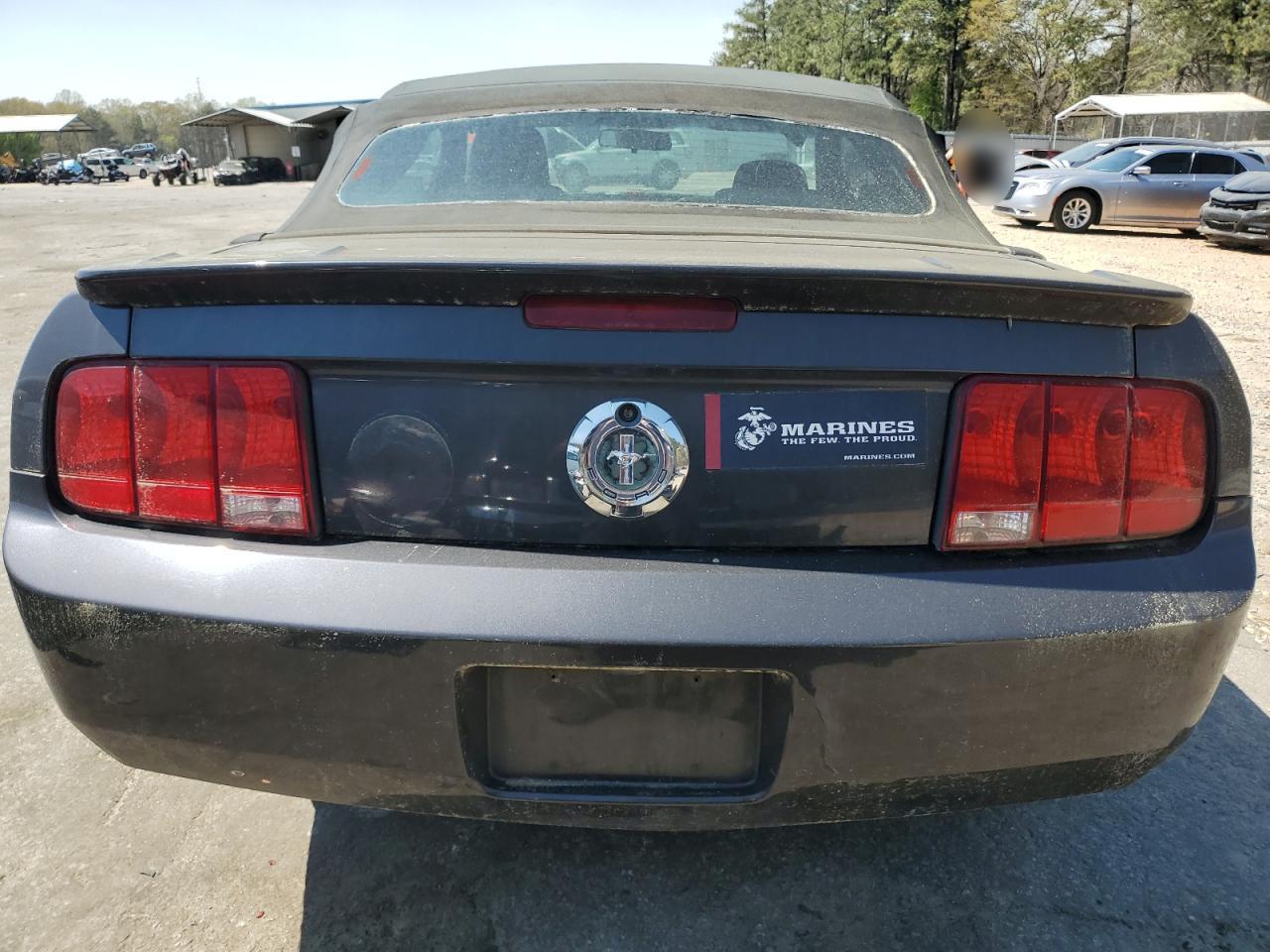 2011 Ford Mustang - Image 6