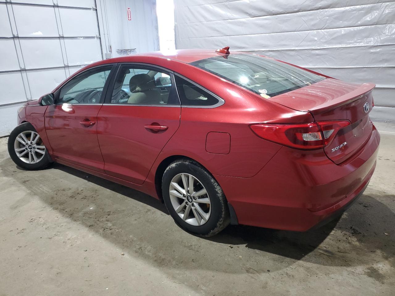 2017 Hyundai Sonata Se - Image 2