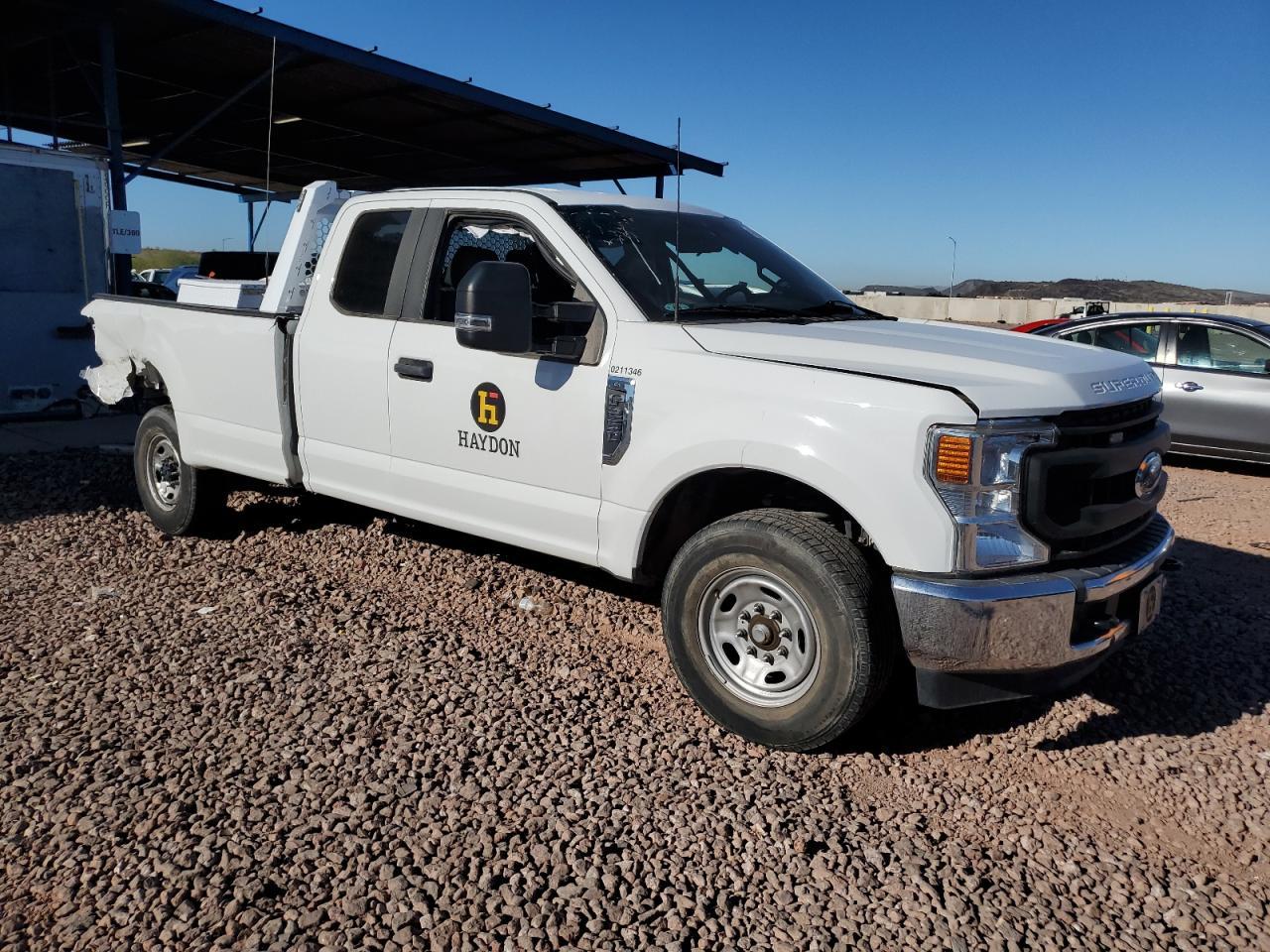 2022 Ford F250 Super Duty - Image 4