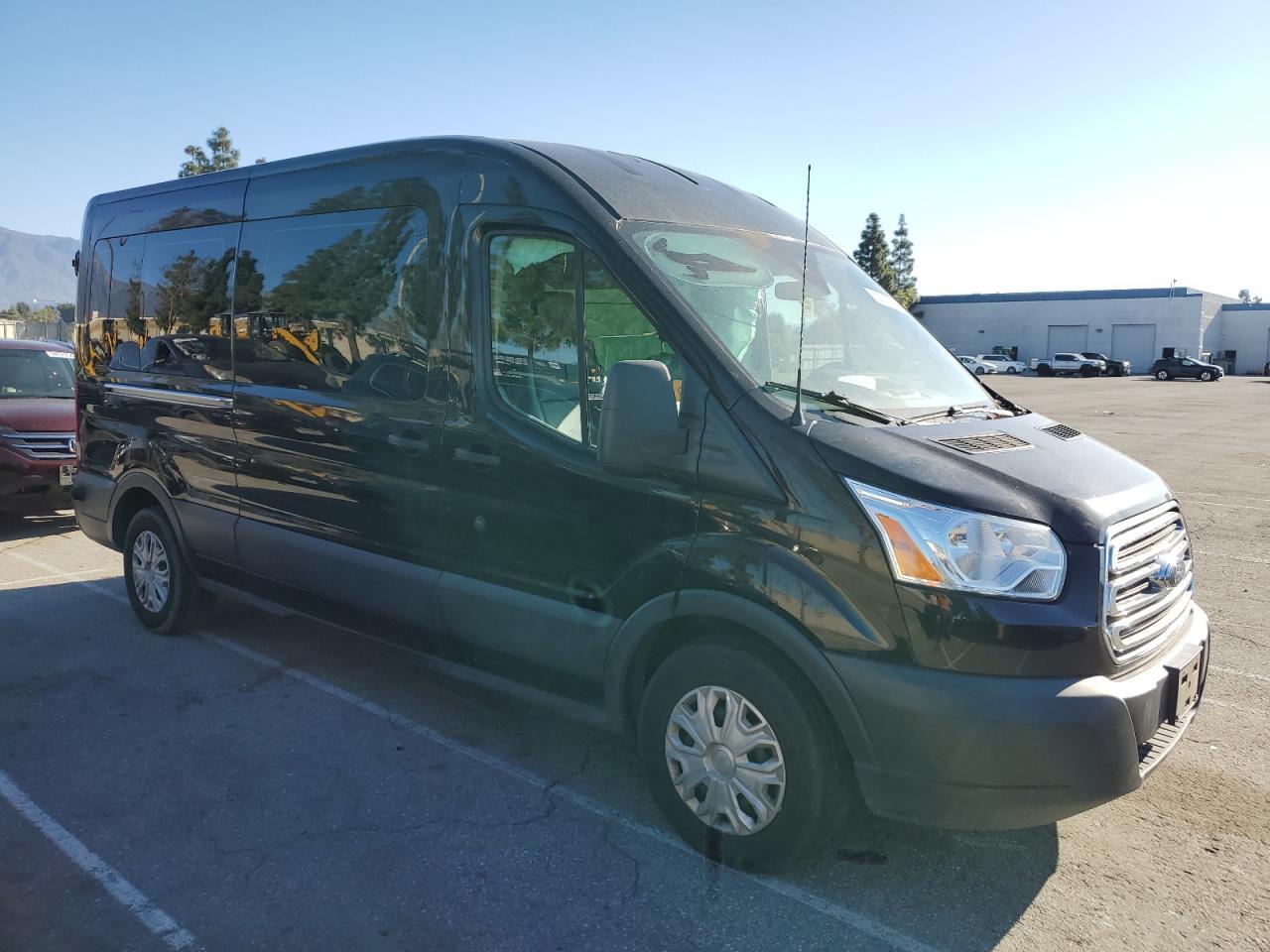 2019 Ford Transit T-350 - Image 4
