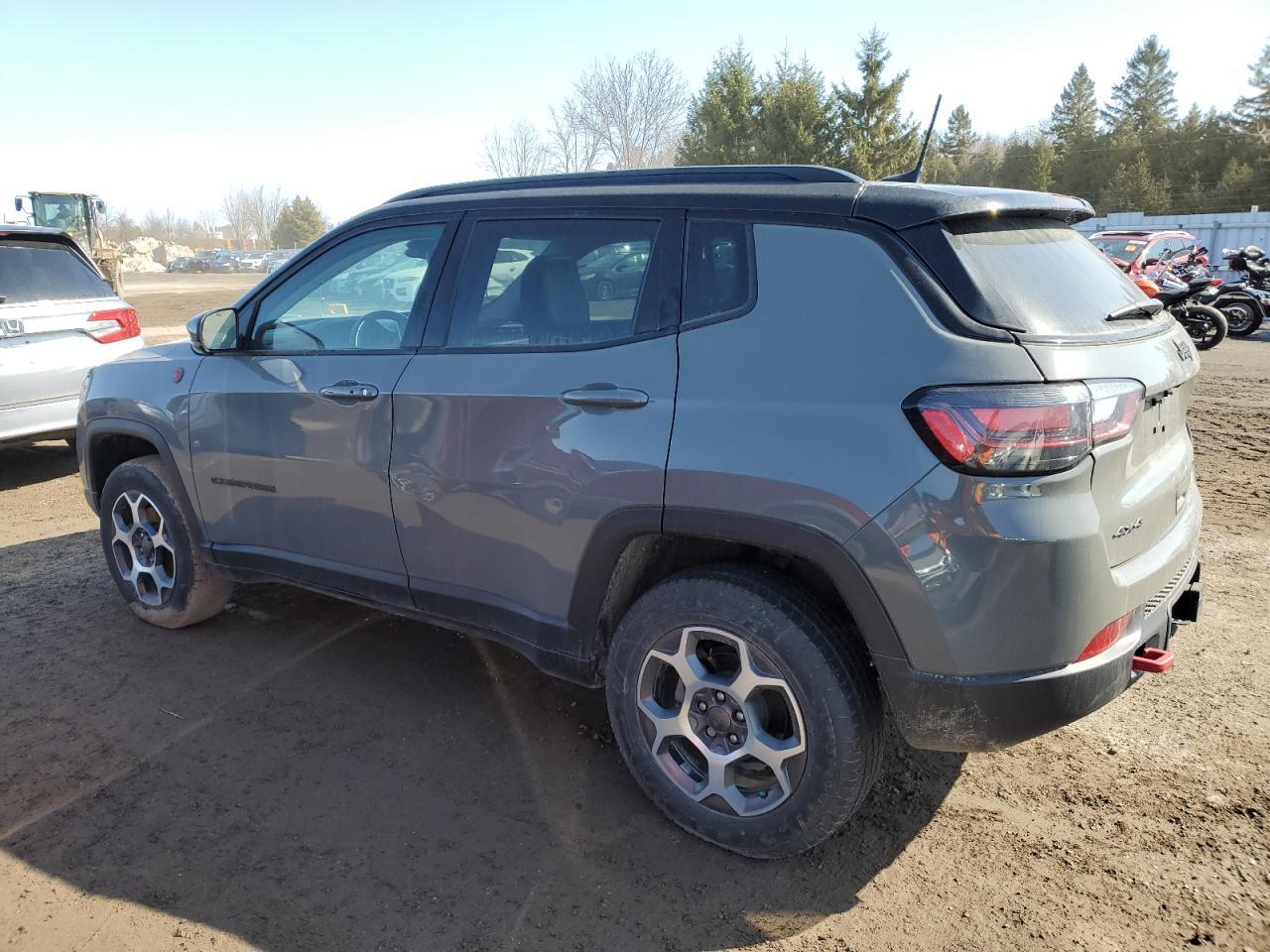 2022 Jeep Compass Trailhawk - Фото 2