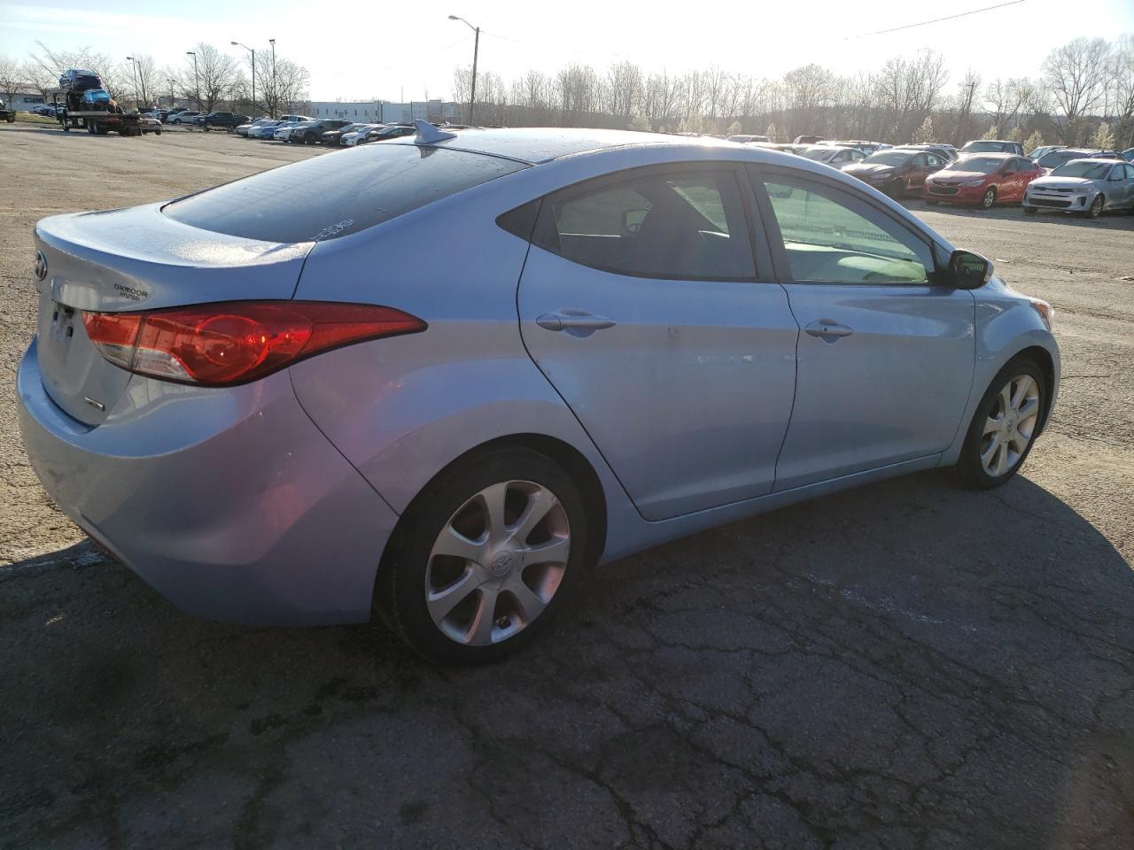 2011 Hyundai Elantra Gls - Image 3