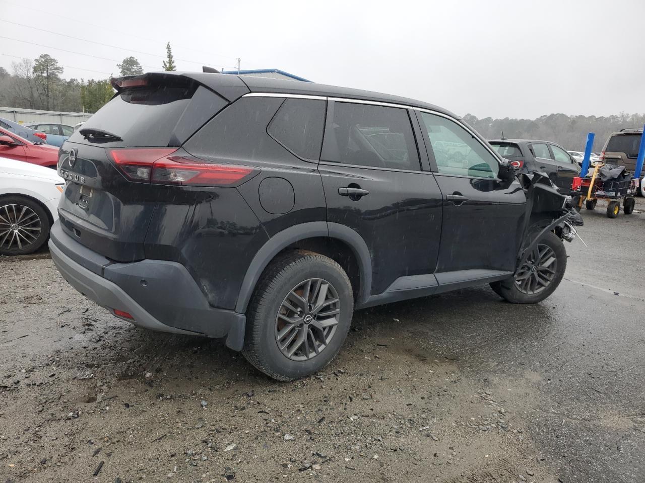 2022 Nissan Rogue S - Фото 3