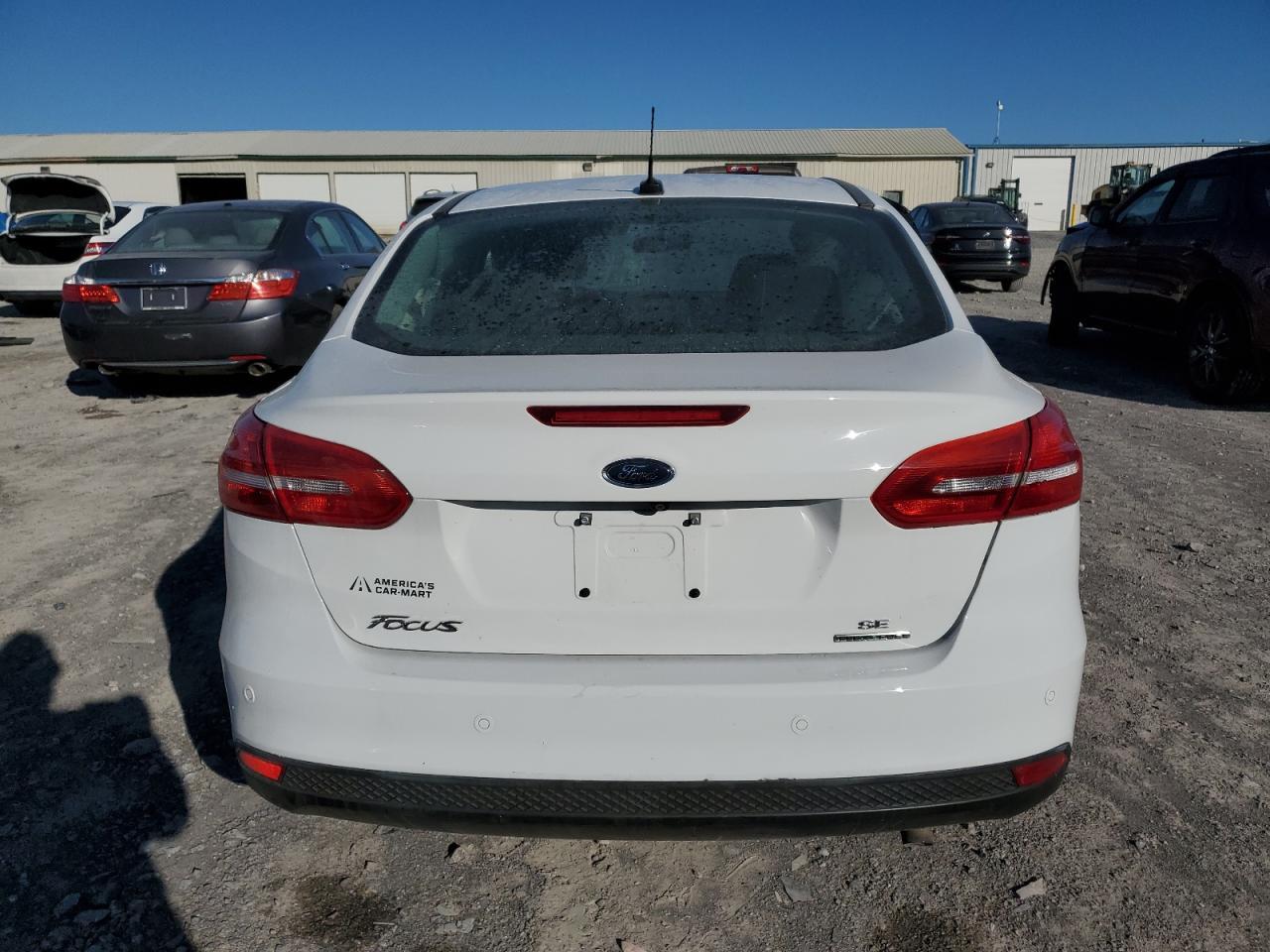 2016 Ford Focus Se - Фото 6