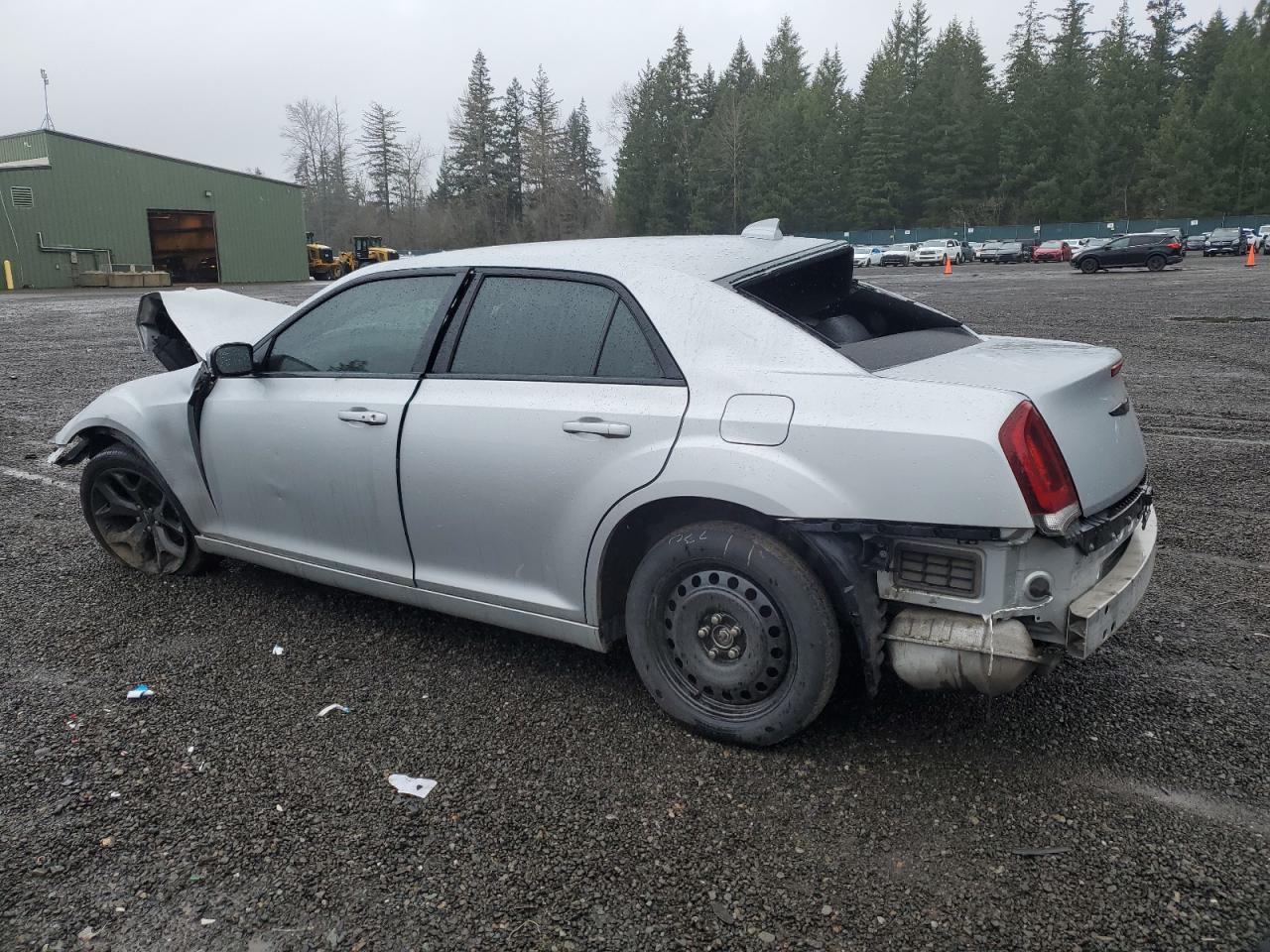 2021 Chrysler 300 S - Фото 2