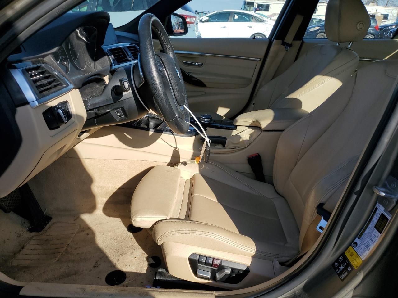 2016 BMW 328 Xi Sulev - Image 7