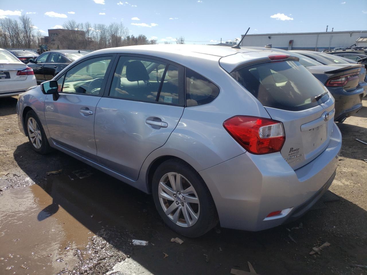 2016 Subaru Impreza Premium - Фото 2