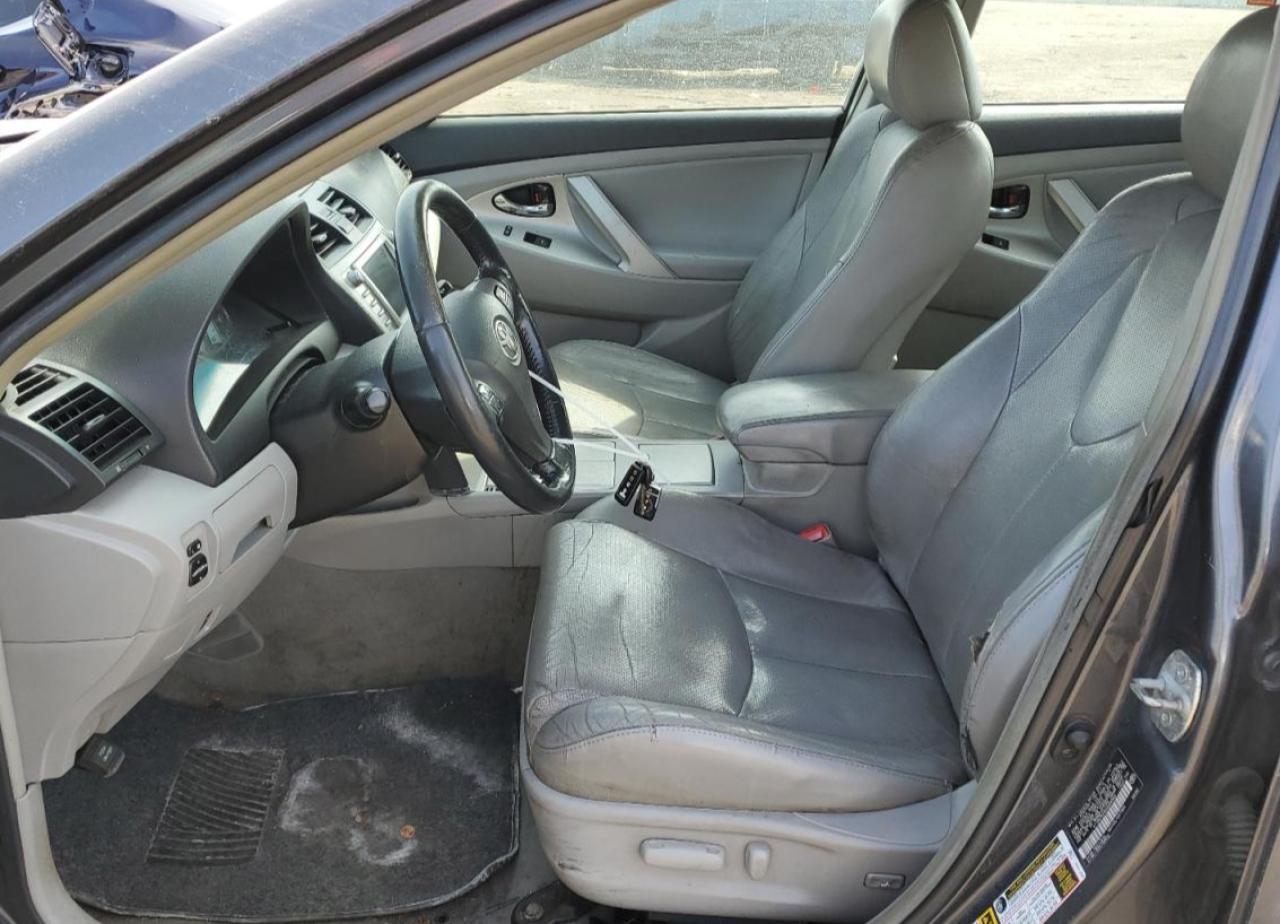 2010 Toyota Camry Se - Фото 7