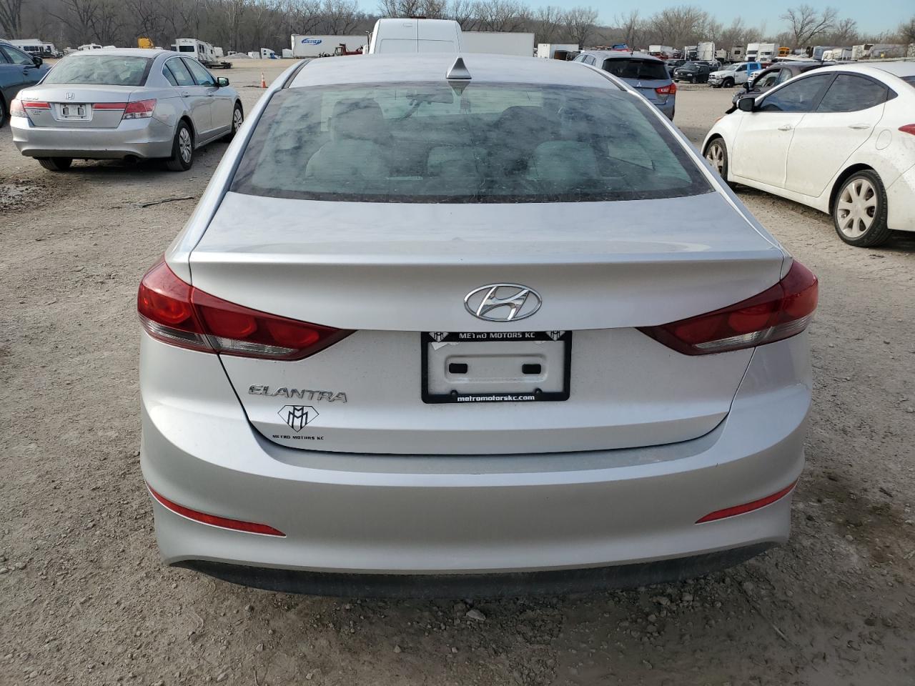 2018 Hyundai Elantra Sel - Фото 6