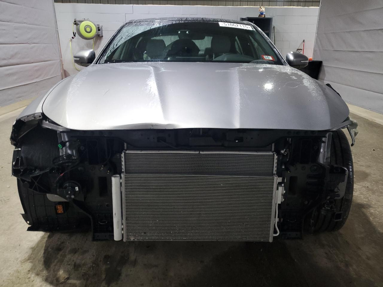 2024 Genesis G70 Base - Image 5