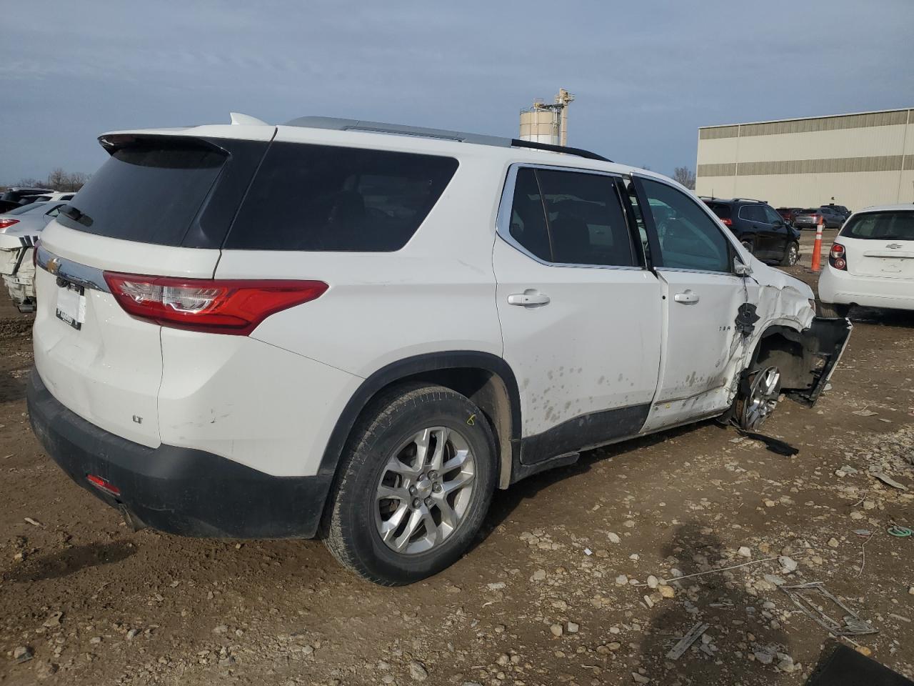 2018 Chevrolet Traverse Lt - Фото 3